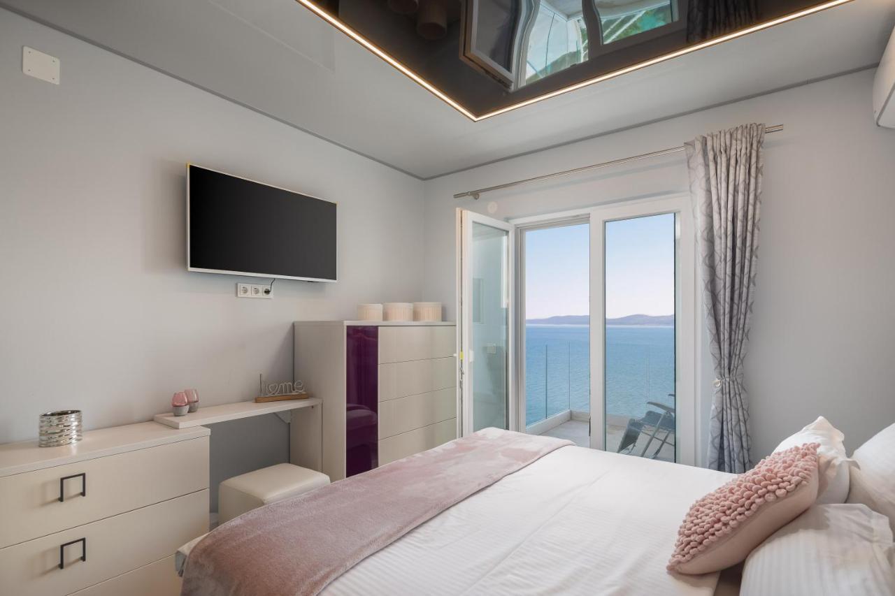 Beachfront Holiday Home - Private Heated Pool Mimice Buitenkant foto