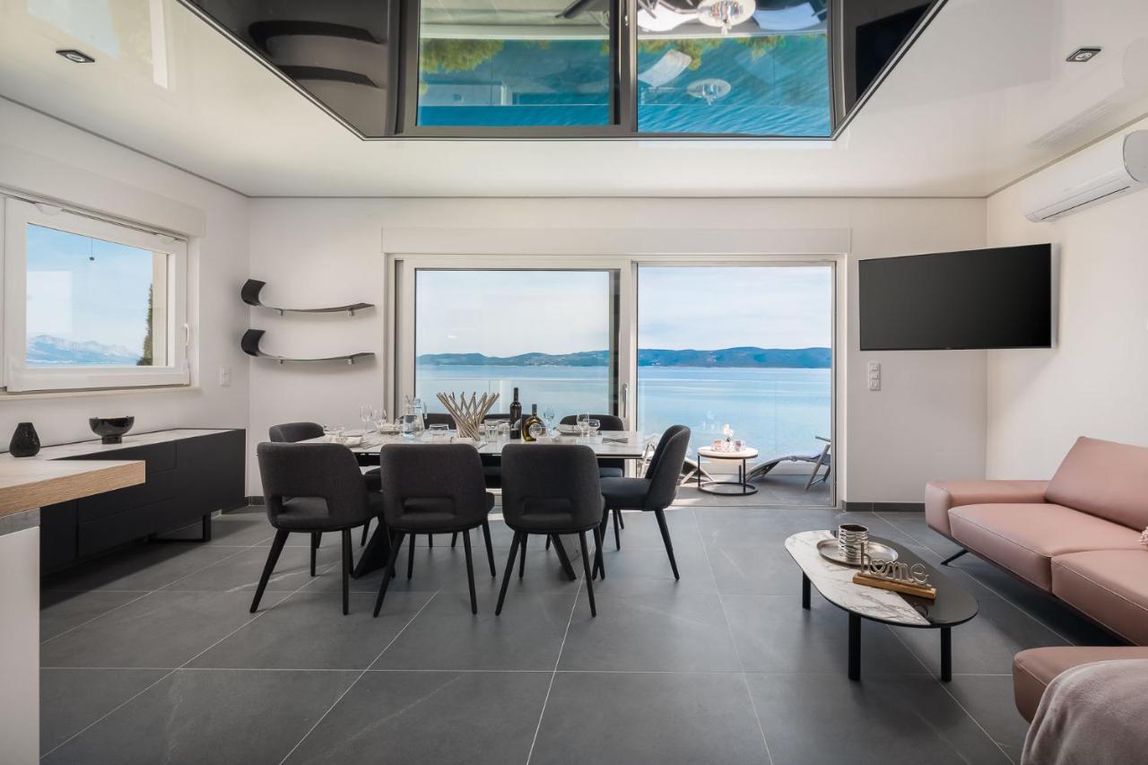 Beachfront Holiday Home - Private Heated Pool Mimice Buitenkant foto